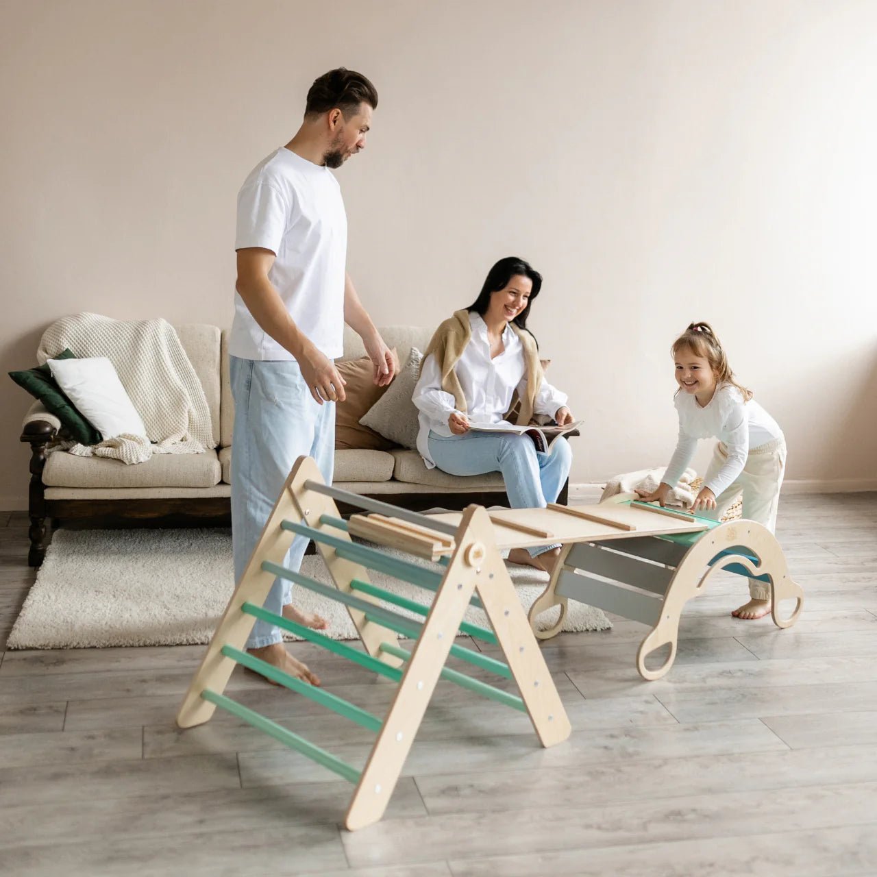 Ensemble triangle pikler + planche + bascule d’équilibre - menthe, bois Natura, 12 à 18 mois - BusyKids - myplayground