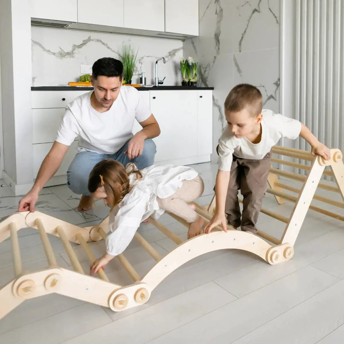 Ensemble d’escalade inclinable (set L avec Rocker) - bois brut (non verni), 18 à 24 mois - BusyKids by BusyKids