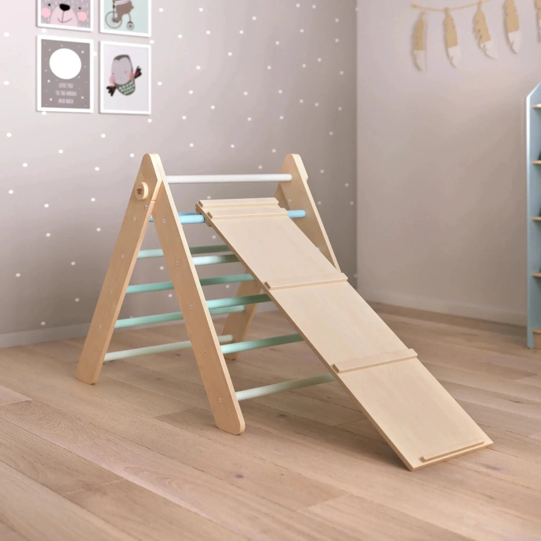 Ensemble triangle pikler + planche + bascule d’équilibre - menthe, bois Natura, 12 à 18 mois - BusyKids by BusyKids