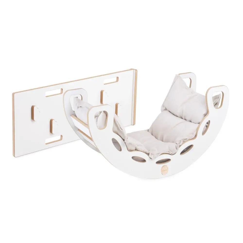 Bascule 4 en 1 - bois blanc, avec mur d’escalade, toboggan et coussin beige clair, motricité - Plush nest by Misioo