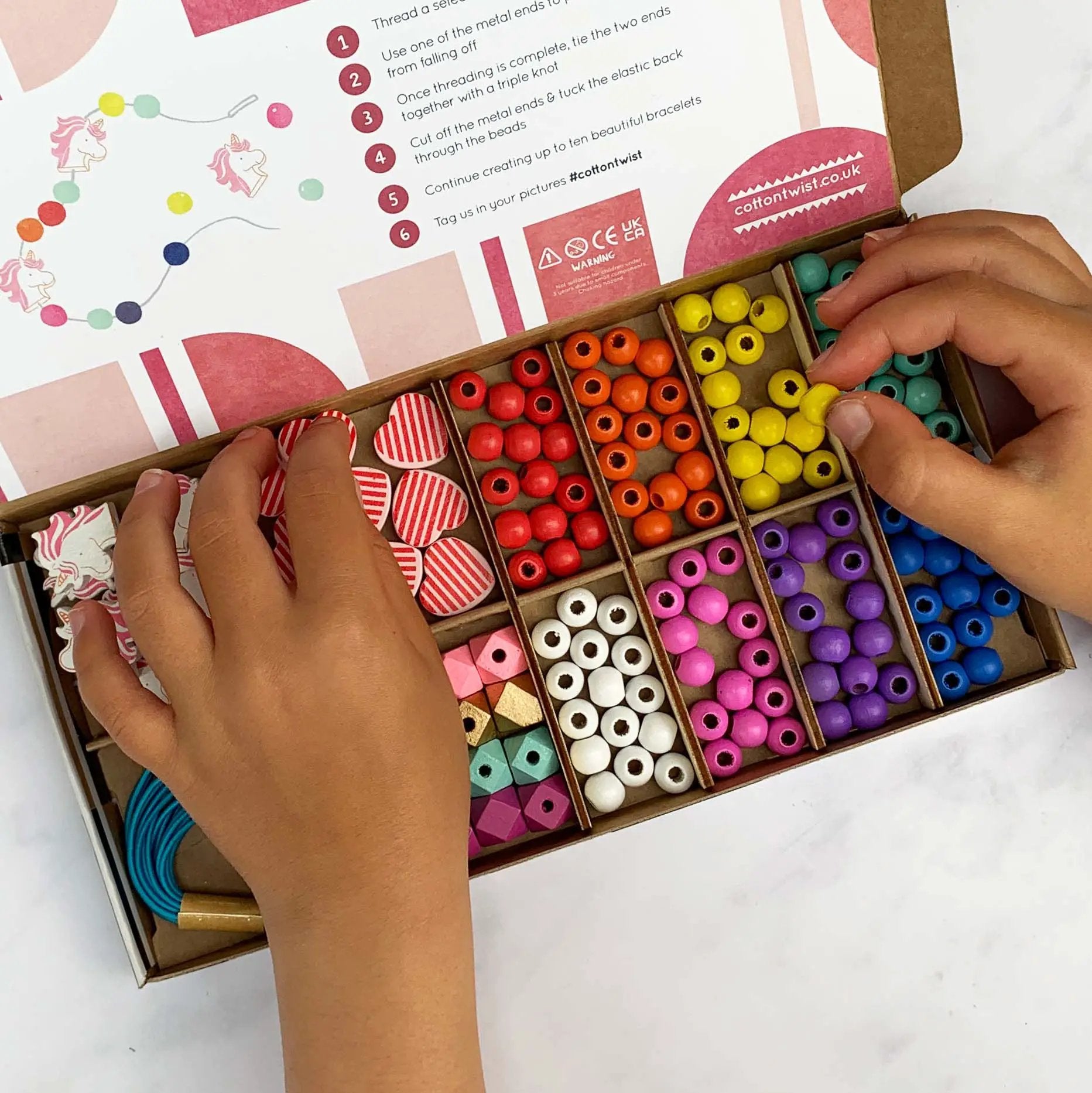 Kit de fabrication de bracelets en forme de licorne et de cœur by Cotton Twist