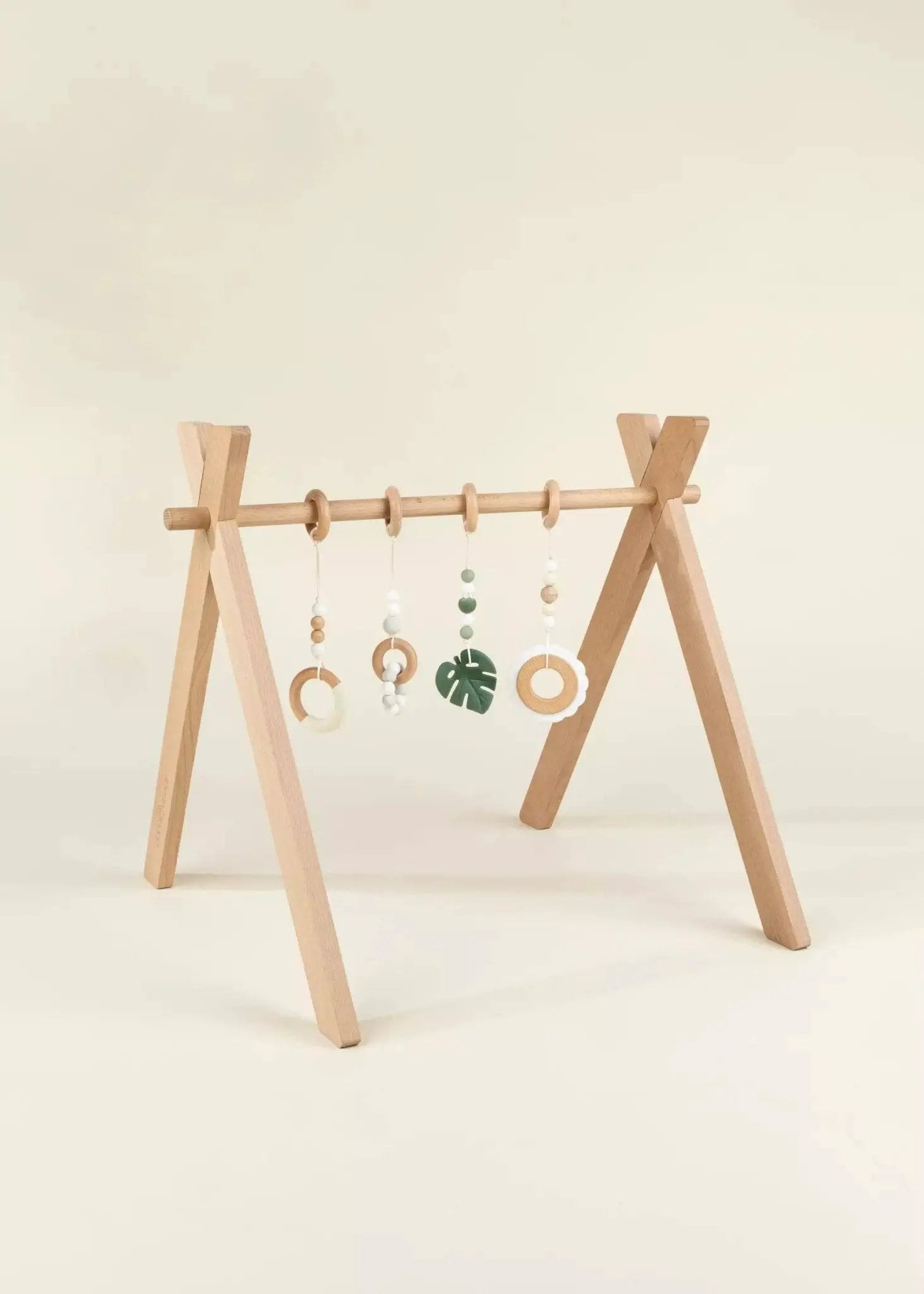 Ensemble de hochets à suspendre en bois et en silicone pour Play Arch (4) - Coco Village by Coco Village