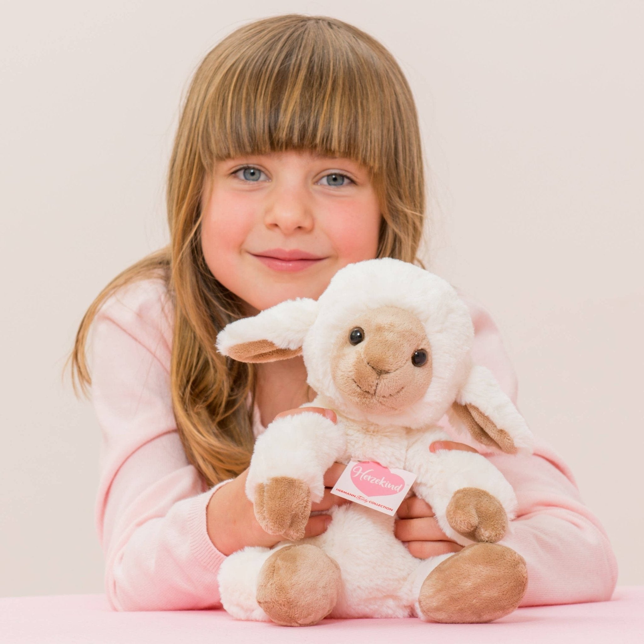 Agneau Frido 32 cm - peluche - myplayground