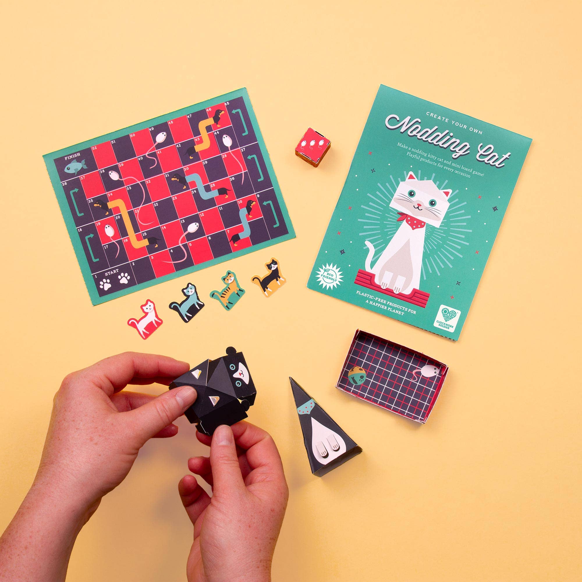 Créez votre propre chat hochant la tête - myplayground