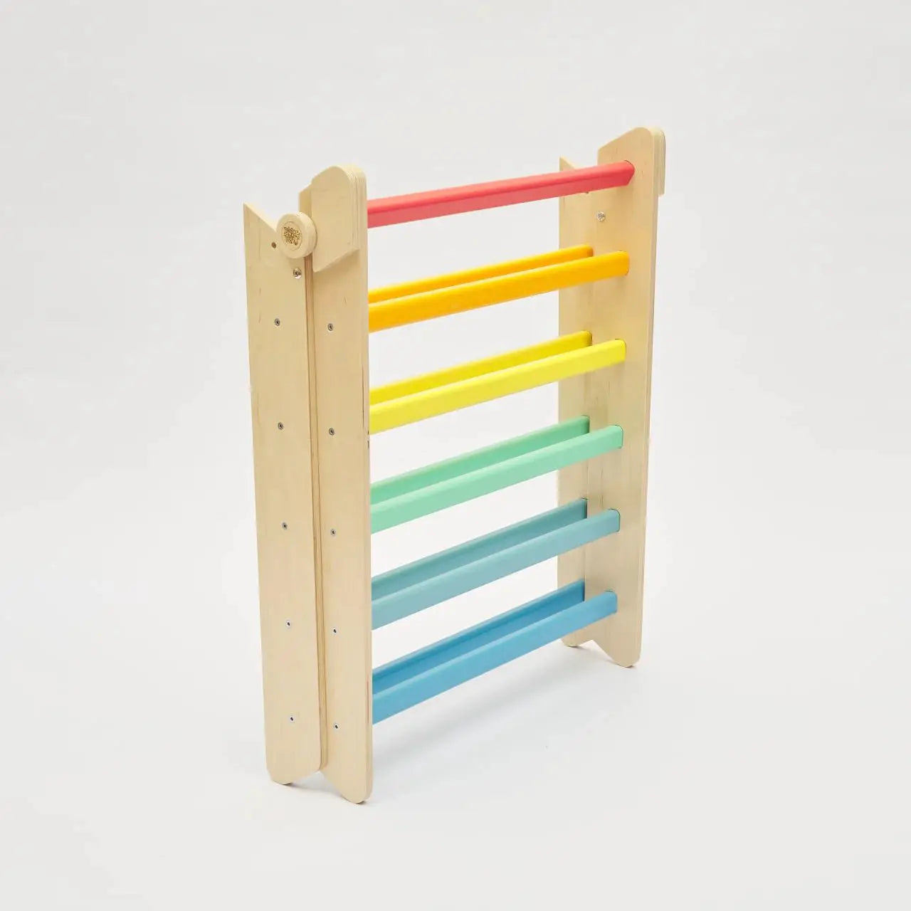 Triangle de Motricité Pikler - arc-en-ciel, bois Natura, 12 à 18 mois - BusyKids by BusyKids