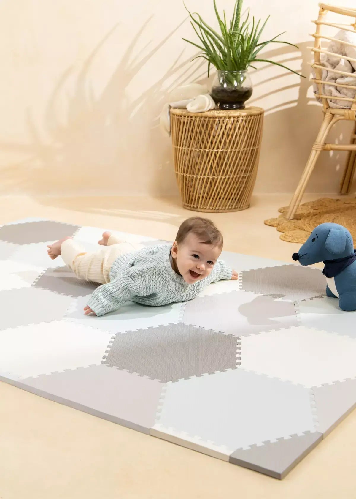 Tapis de jeu hexagonal - gris - Coco Village - myplayground