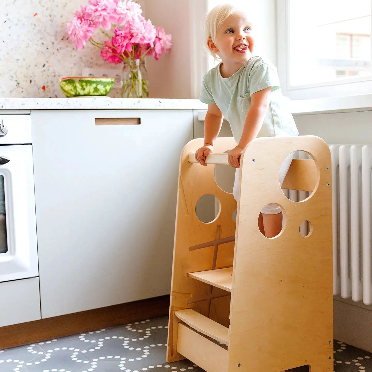 Tour Ajustable d’Apprentissage 3-en-1 - bois brut (non verni), 18 à 24 mois - BusyKids by BusyKids