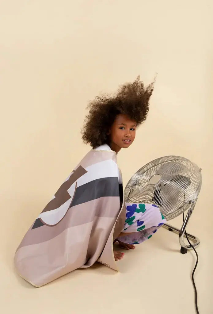Cape Super Babyatoutprix by Super Minus
