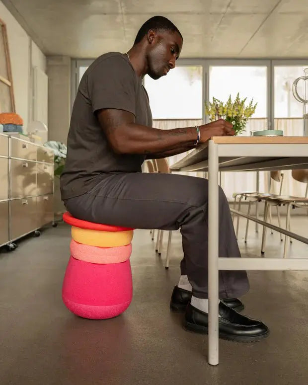 Stapelstein® Dynamic all – Tabouret modulaire pour le mouvement et la concentration à tout âge by STAPELSTEIN