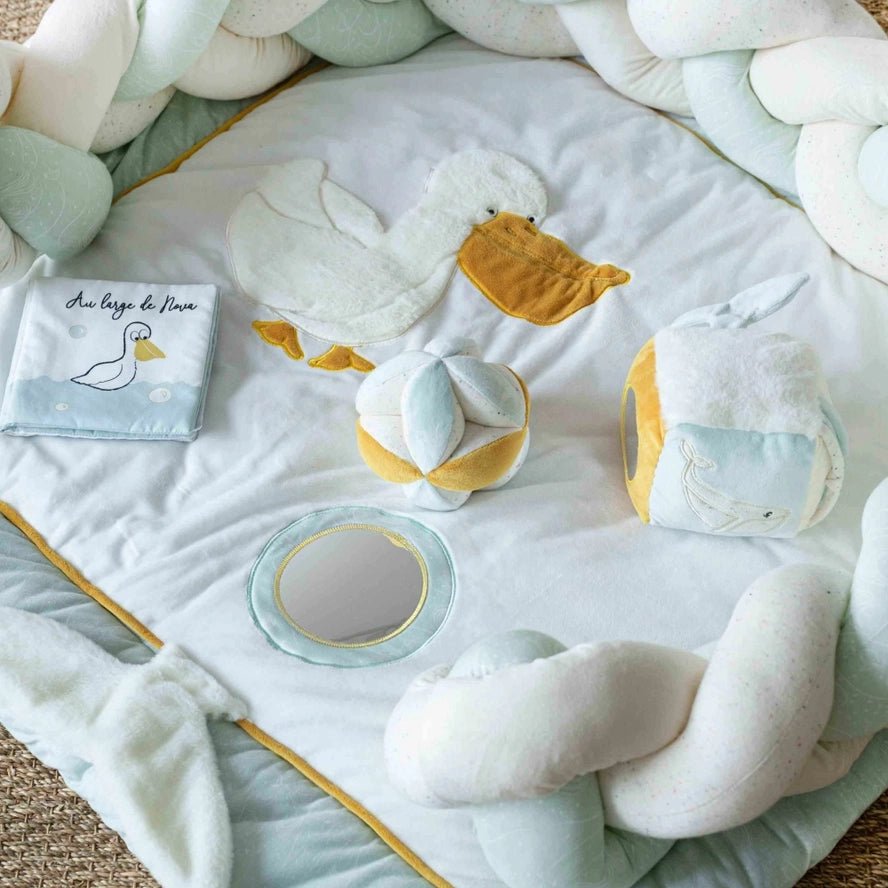 Tapis d’éveil bébé - Trois Kilos Sept - myplayground
