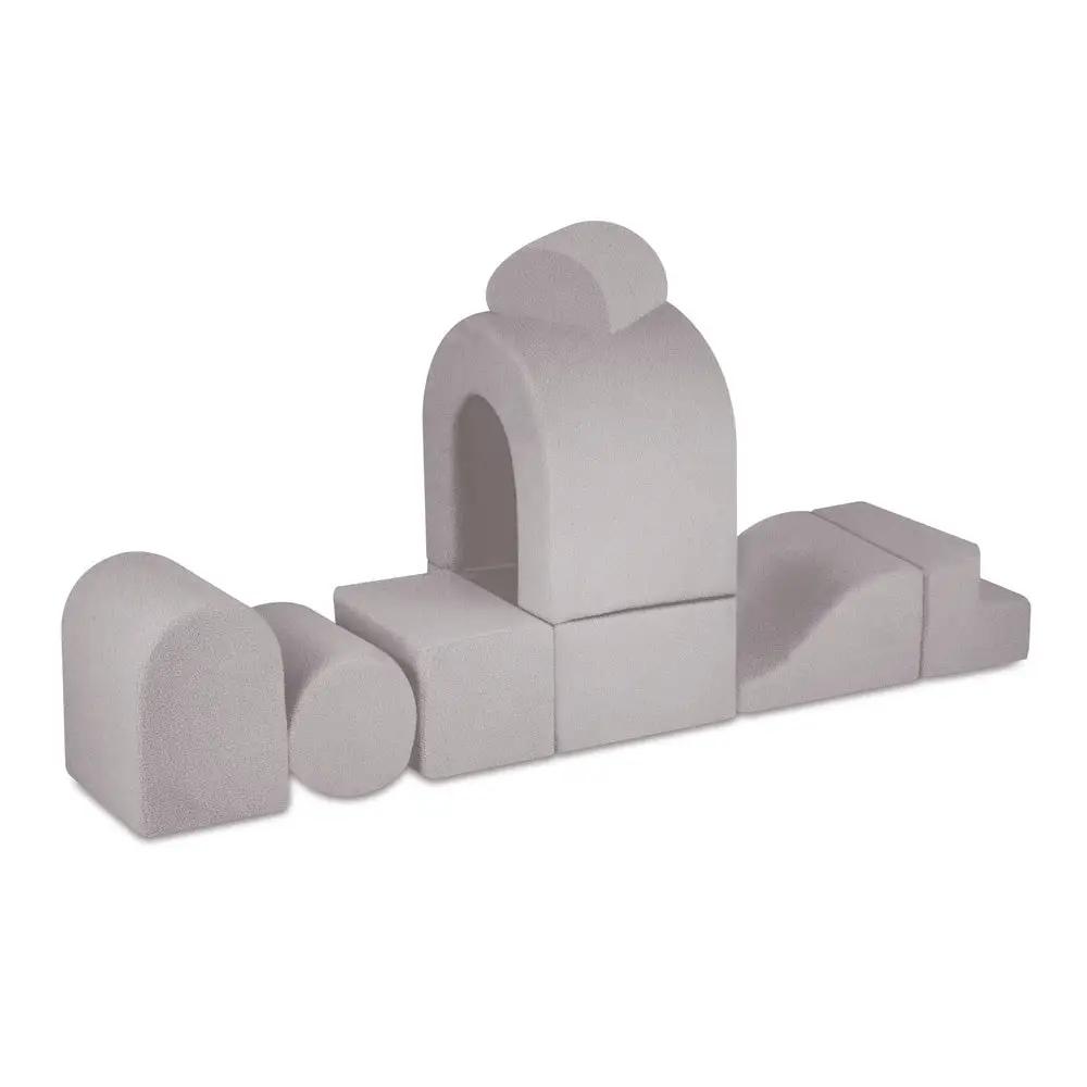 Château de terrain de jeu avec piscine +150 balles (perle, argent) – Peau de mouton grise –Plush Nest by Misioo