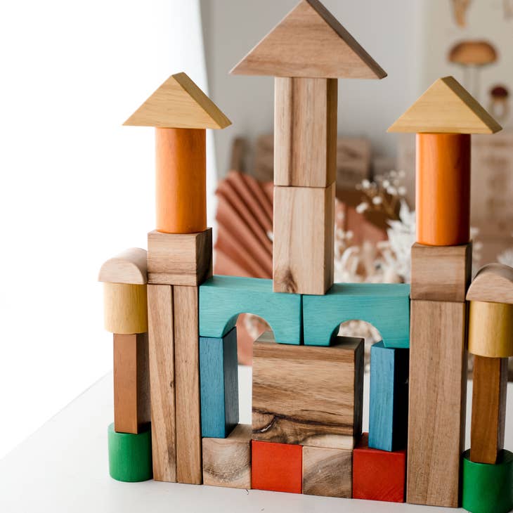 Cubes en bois de couleur naturelle Q Toys Cubes en bois de couleur naturelle myplayground