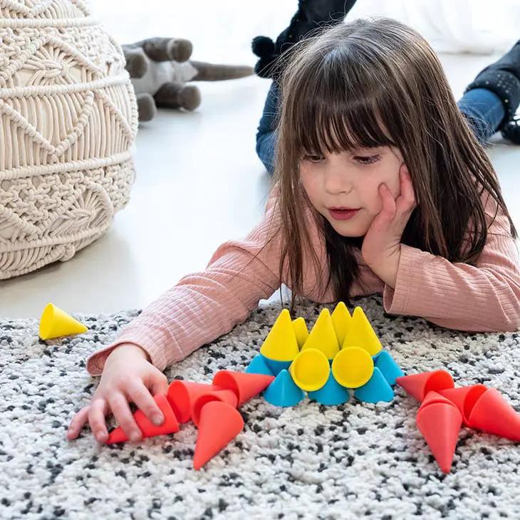 Piks Kit Cônes - Construction educational wooden toy by OPPI