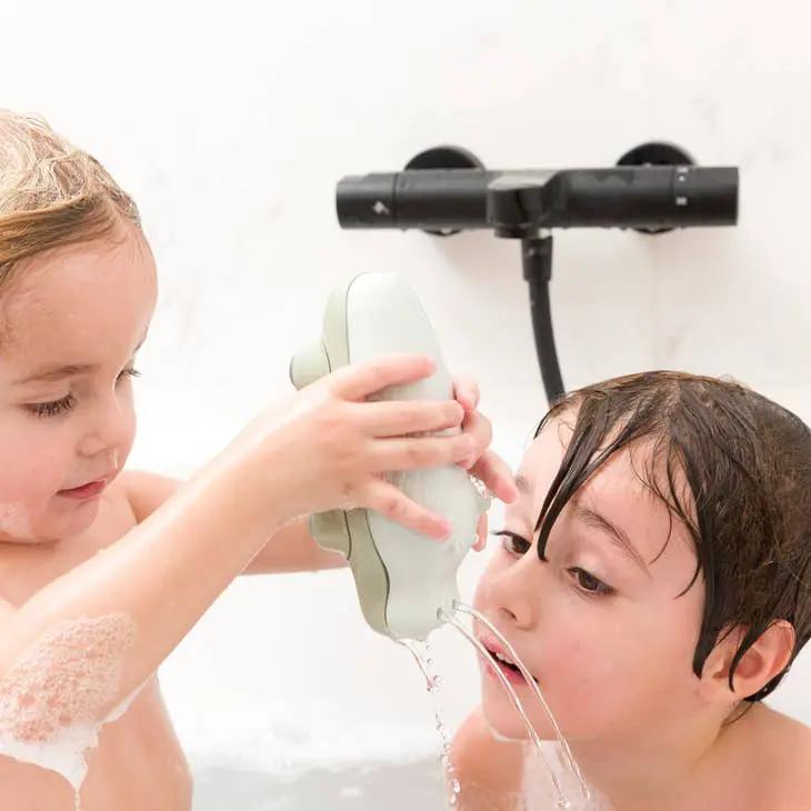 Flot® Kaba - Eco-friendly & mold free bath toy by OPPI