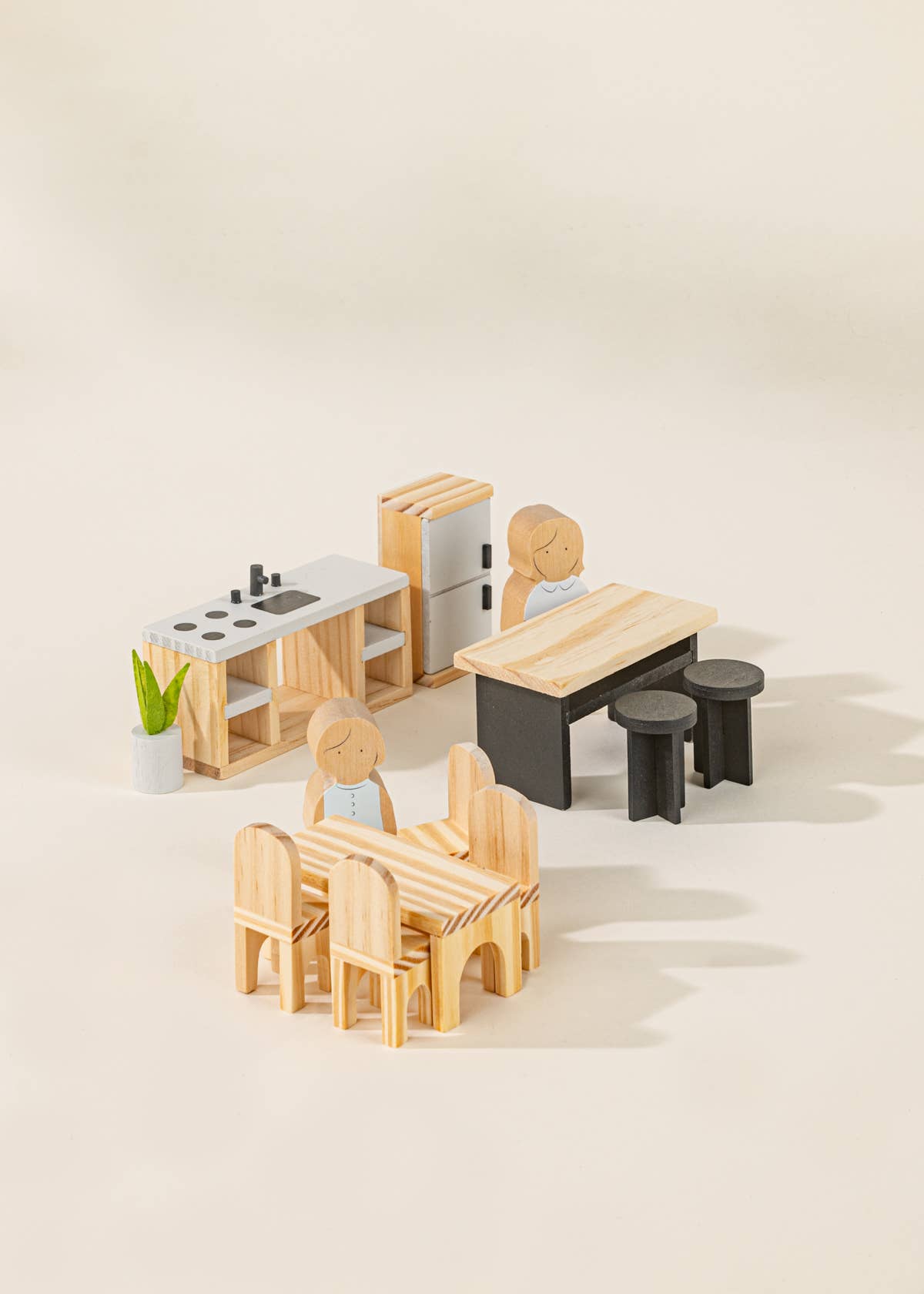 Meubles et accessoires de cuisine en bois pour maison de poupée (12 pièces)  Coco Village Meubles et accessoires de cuisine en bois pour maison de poupée (12 pièces) myplayground