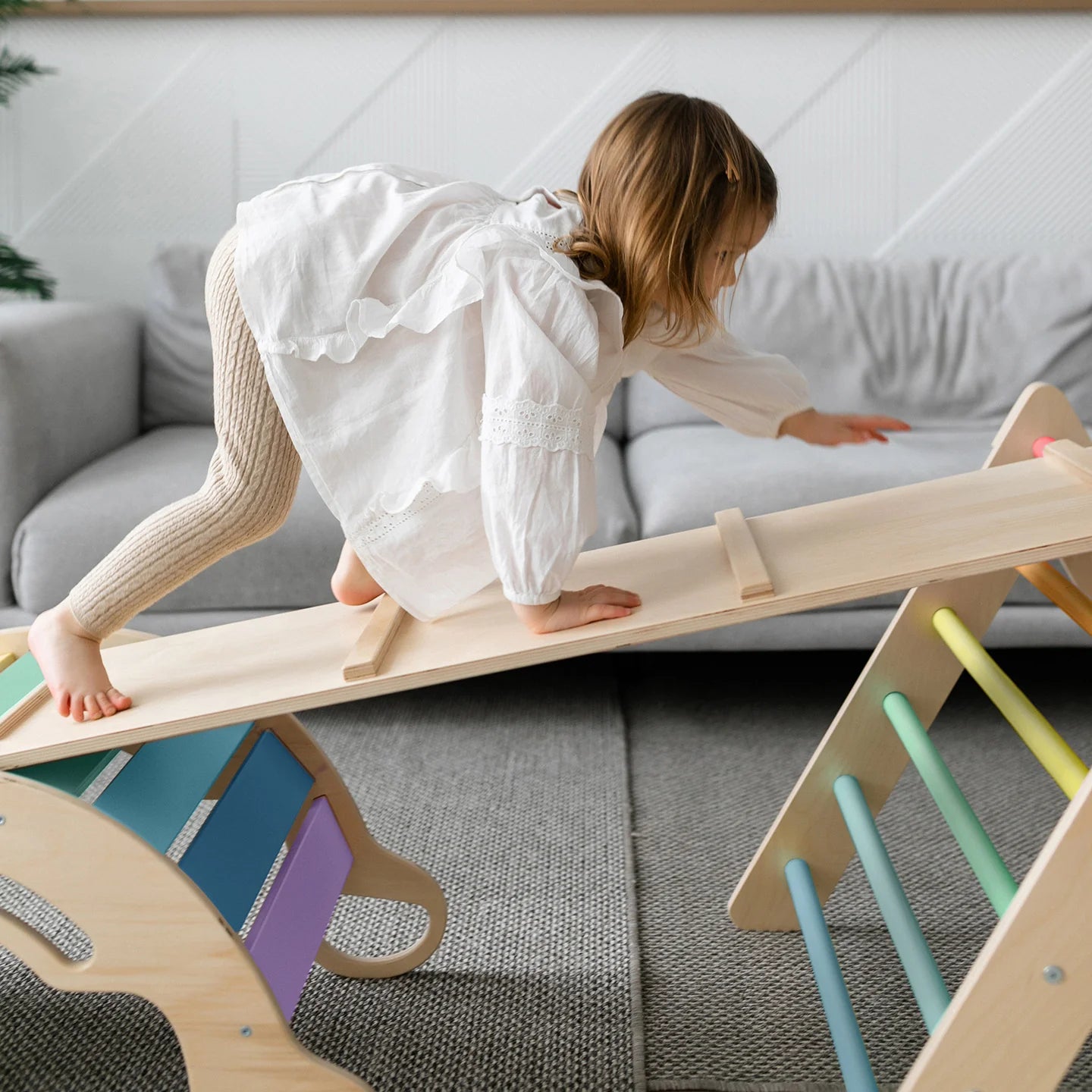 BusyKids - Ensemble (Maxi) Mur Suédois + Triangle Pikler + Bascule + 2 Planches à Double Face Couleur Arc-en-ciel - Bois Natura - 12 à 18 mois  BusyKids BusyKids - Ensemble (Maxi) Mur Suédois + Triangle Pikler + Bascule + 2 Planches à Double Face Couleur Arc-en-ciel - Bois Natura - 12 à 18 mois myplayground