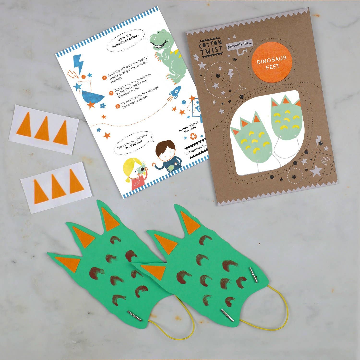 Faites vos propres pieds de dinosaure  Cotton Twist Faites vos propres pieds de dinosaure myplayground