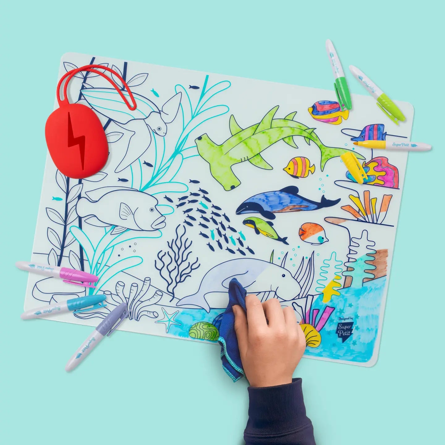 Lingette microfibre et étui  en silicone - SuperPetit Coloriages SuperPetit Lingette microfibre et étui  en silicone - SuperPetit myplayground