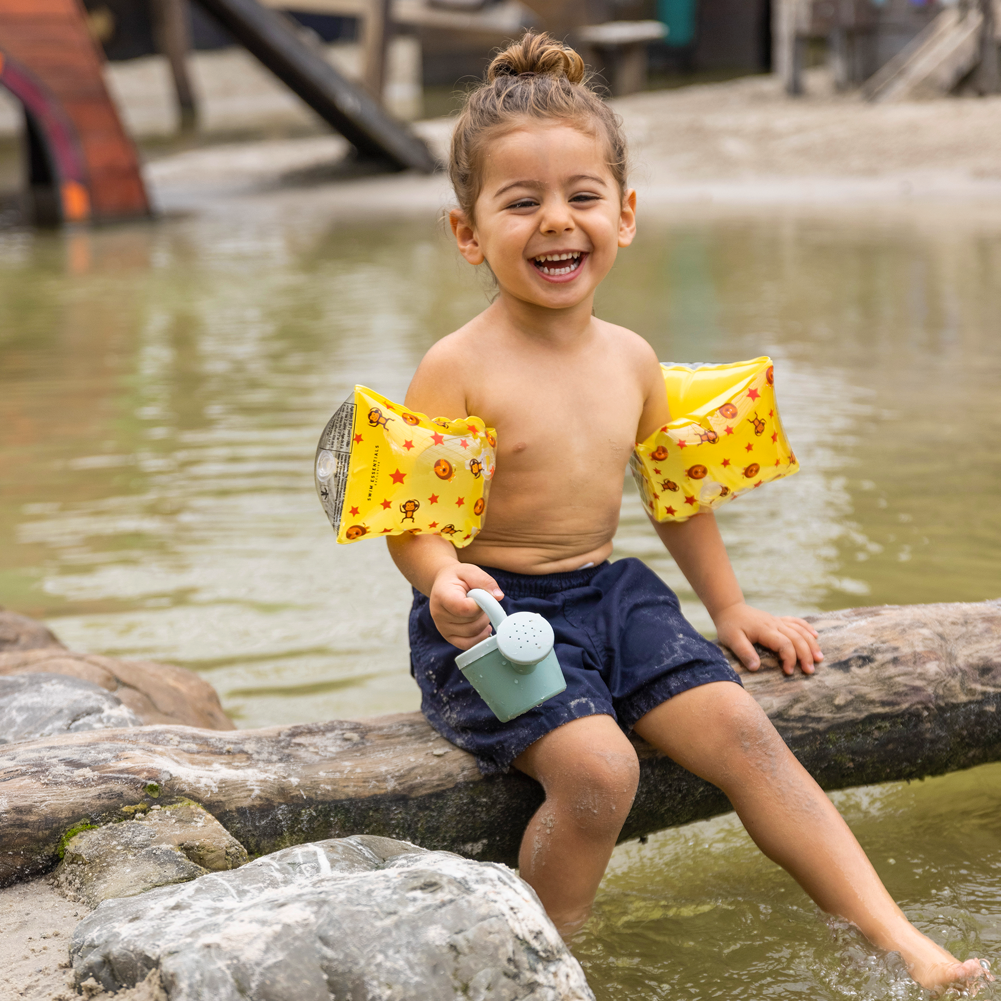 Brassards de Natation Circus ( 2 à 6 ans ) - Swim Essentials  Swim Essentials Brassards de Natation Circus ( 2 à 6 ans ) - Swim Essentials myplayground