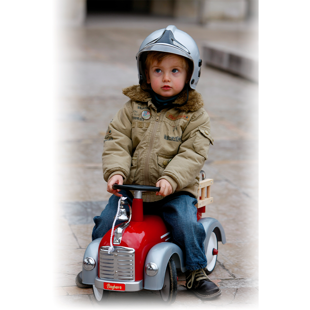 Baghera | Porteur Enfant - Camion de pompier.  Baghera Baghera | Porteur Enfant - Camion de pompier. myplayground