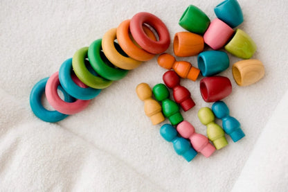 Tasses et bagues Rainbow People