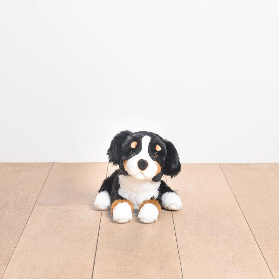 Ma peluche Chien Ferdinand - La Pelucherie  La Pelucherie Ma peluche Chien Ferdinand - La Pelucherie myplayground