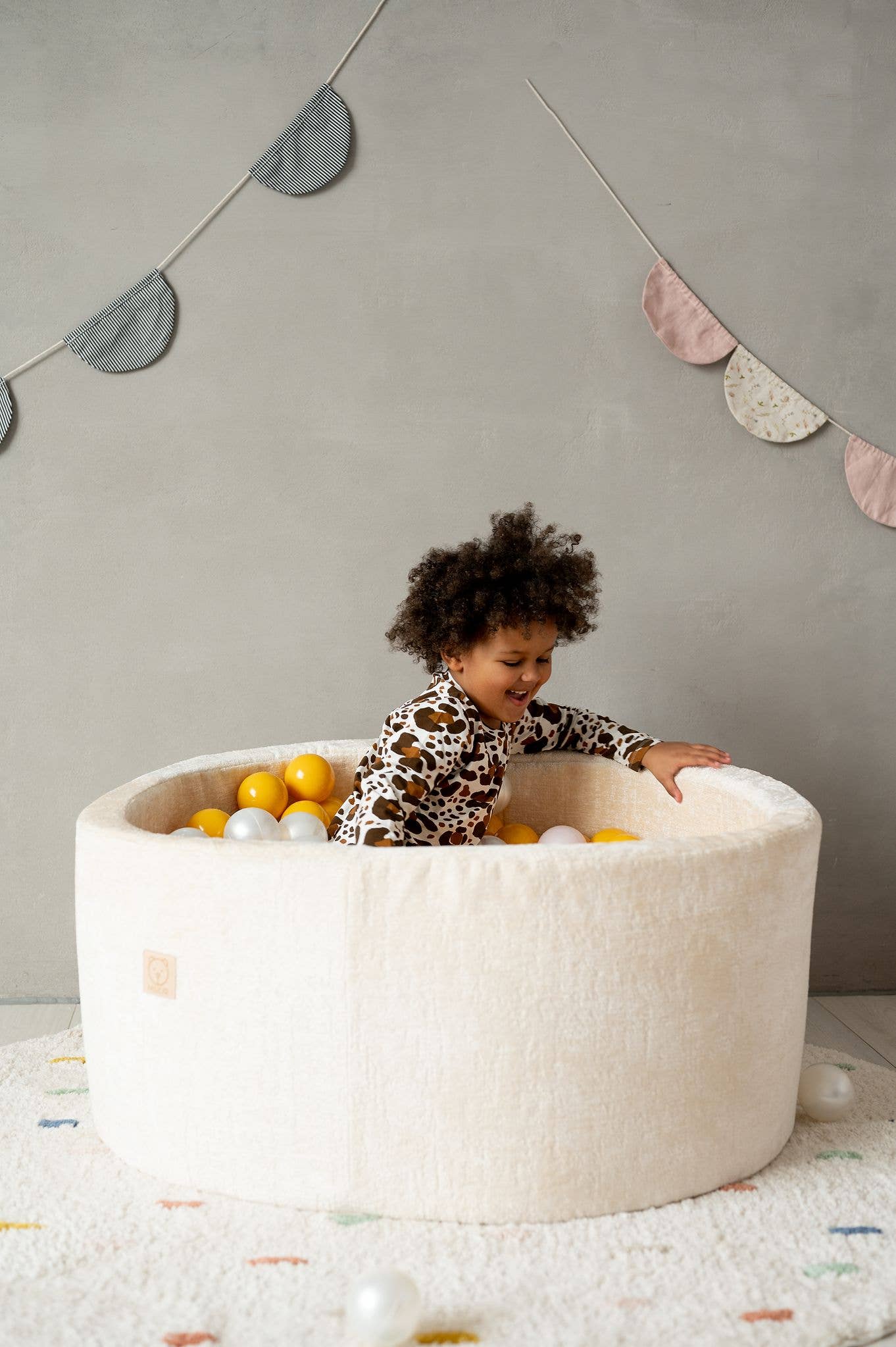 Fosse à billes Misioo « Fluffy » 90x40cm  Misioo Fosse à billes Misioo « Fluffy » 90x40cm myplayground