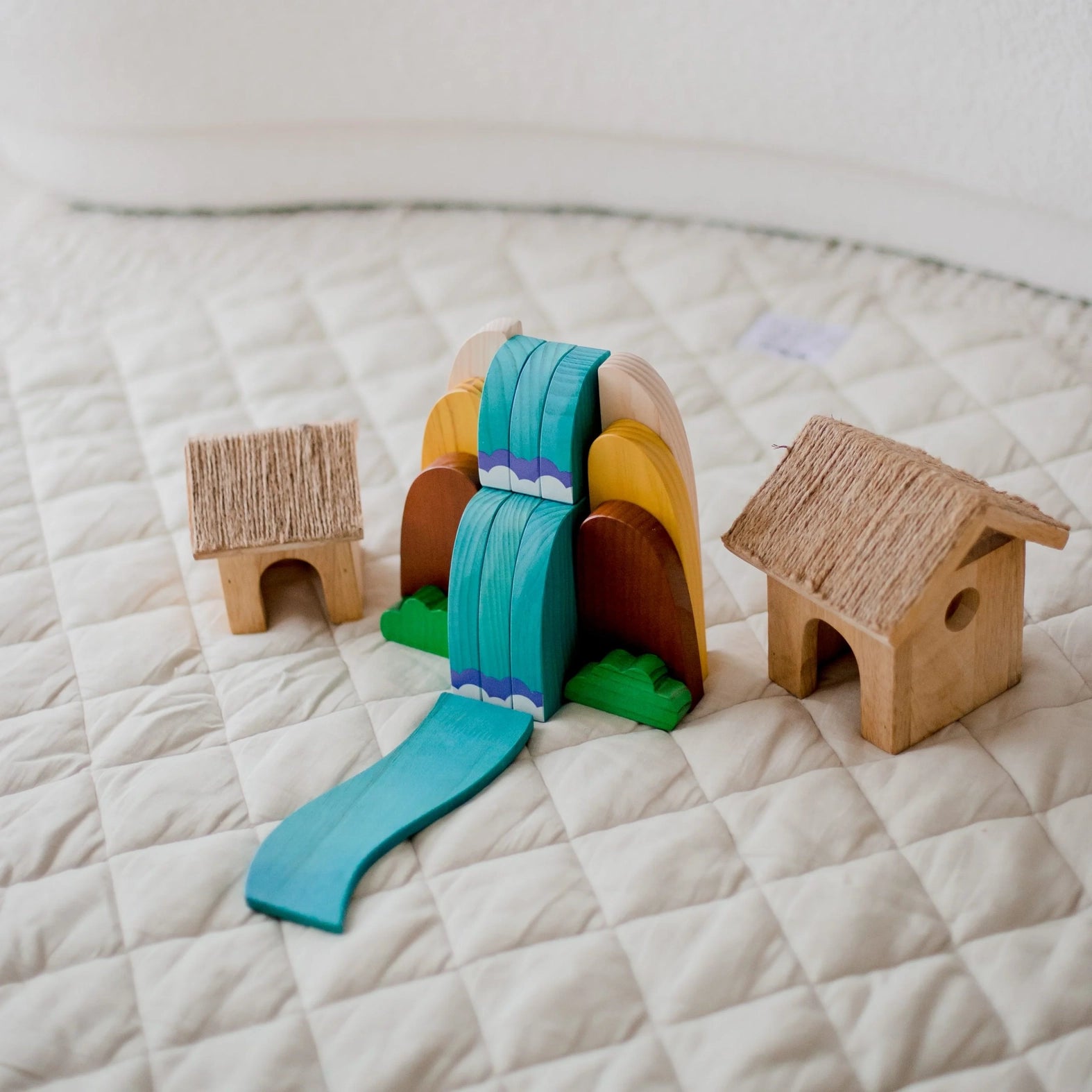 Set de jeu 3 D Waterfall  QToys USA Set de jeu 3 D Waterfall myplayground