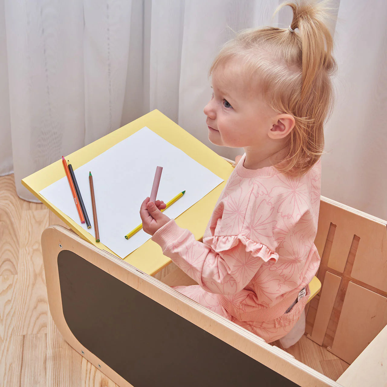 BusyKids - Tour d'Apprentissage Multifonctions 5 en 1 Vanille - Bois Brut (non verni) - 18 à 24 mois  BusyKids BusyKids - Tour d'Apprentissage Multifonctions 5 en 1 Vanille - Bois Brut (non verni) - 18 à 24 mois myplayground