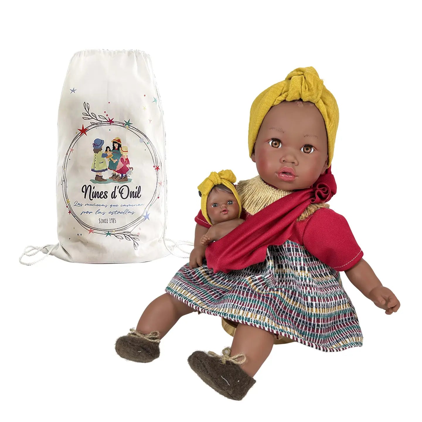 Poupée Alika avec bébé Burgundy  Nines Artesanals d'Onil Poupée Alika avec bébé Burgundy myplayground