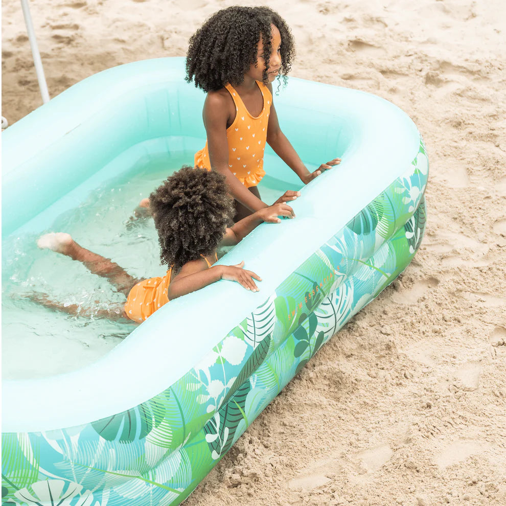 Piscine Tropical - Swim Essentials  Swim Essentials Piscine Tropical - Swim Essentials myplayground