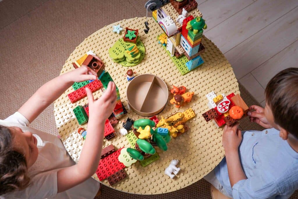 Play & Build MAXI – Plateau compatible DUPLO® pour enfants de 2 à 5 ans