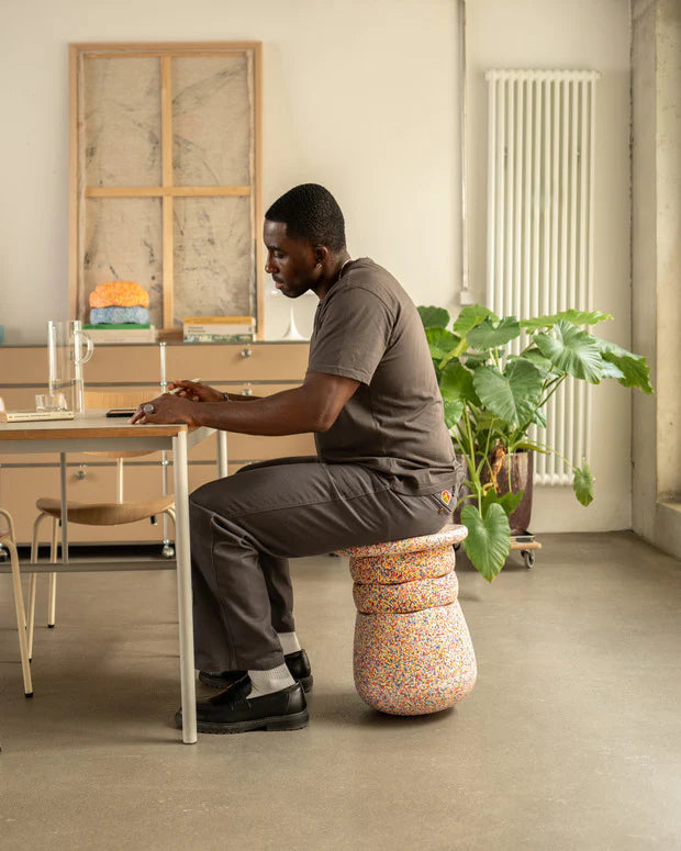 Stapelstein® Dynamic all – Tabouret modulaire pour le mouvement et la concentration à tout âge