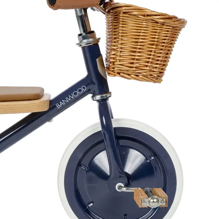 Banwood Tricycle - Bleu - Jeu de motricité enfant ( 2 à 6 ans )  Banwood Banwood Tricycle - Bleu - Jeu de motricité enfant ( 2 à 6 ans ) myplayground