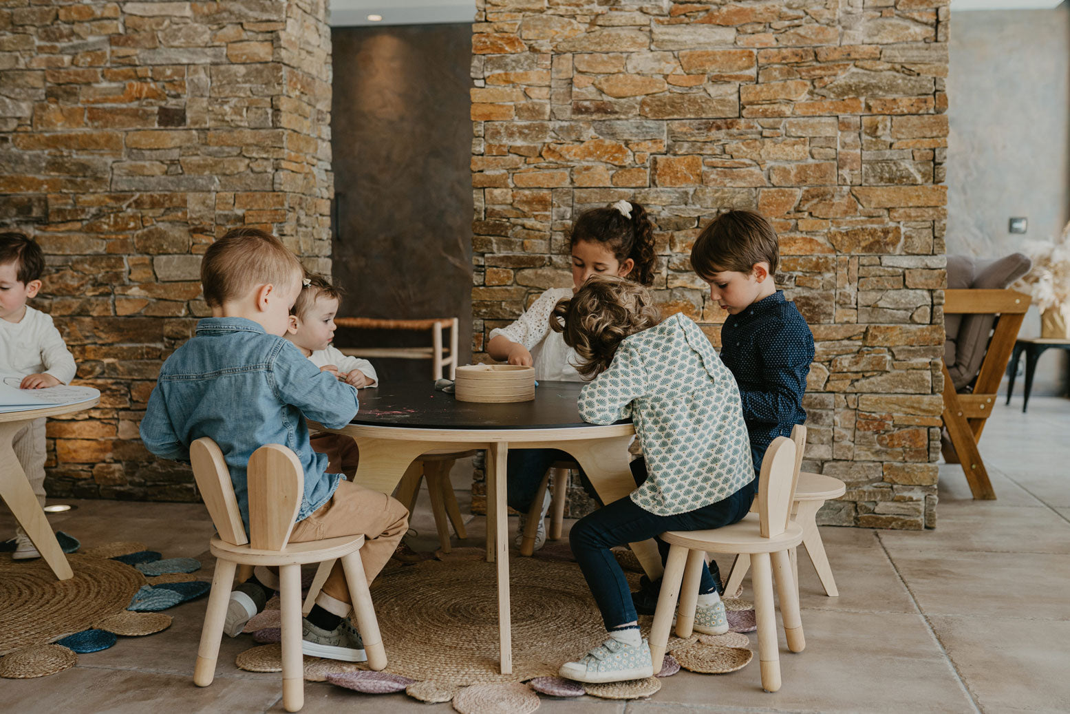Table à dessin Drawin'Kids - La Drawin'table - XXL Edition Table de dessin Drawin'Kids Table à dessin Drawin'Kids - La Drawin'table - XXL Edition myplayground