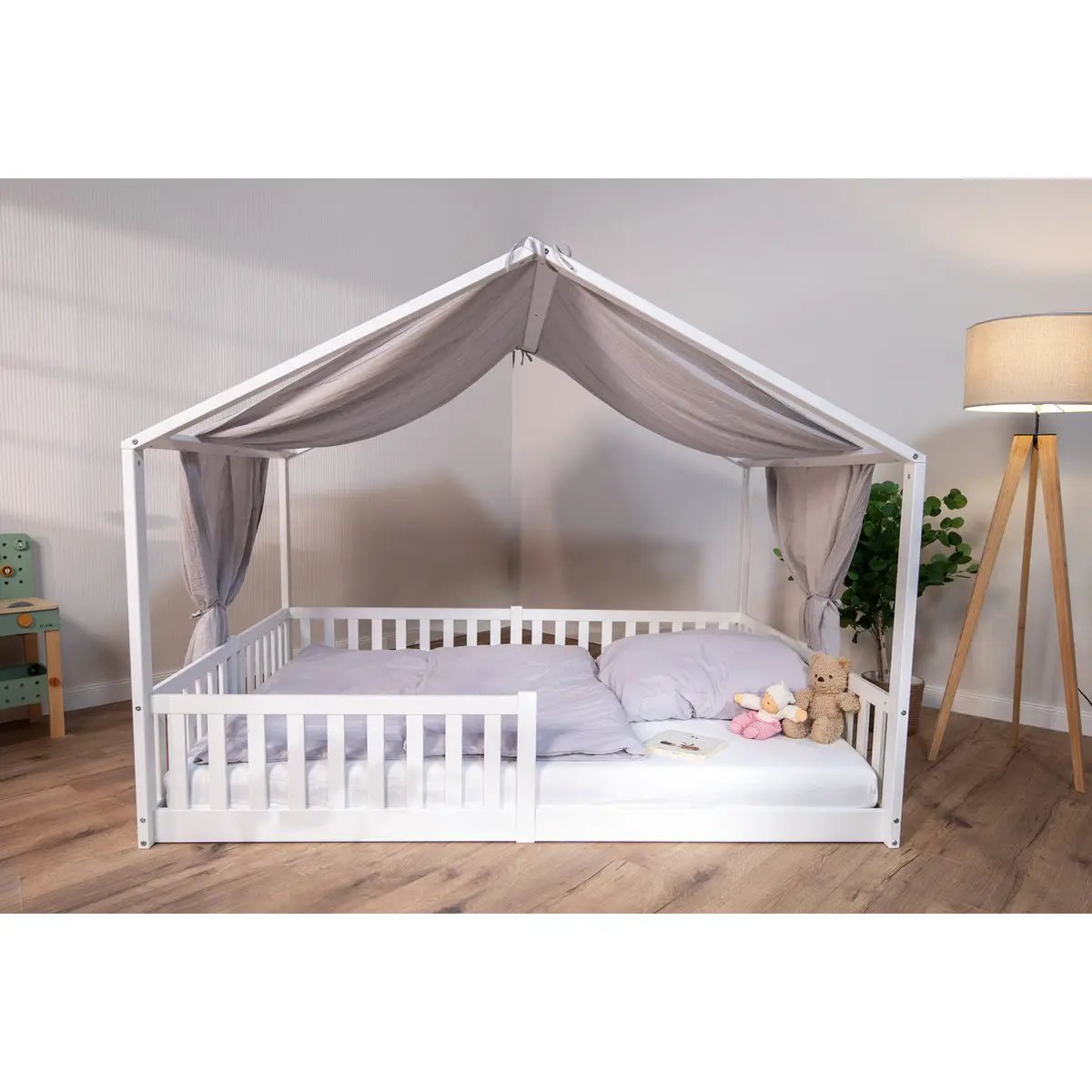 Ciel de lit en mousseline grise pour lit cabane 120-140x200 cm – tiSsi – vue 2