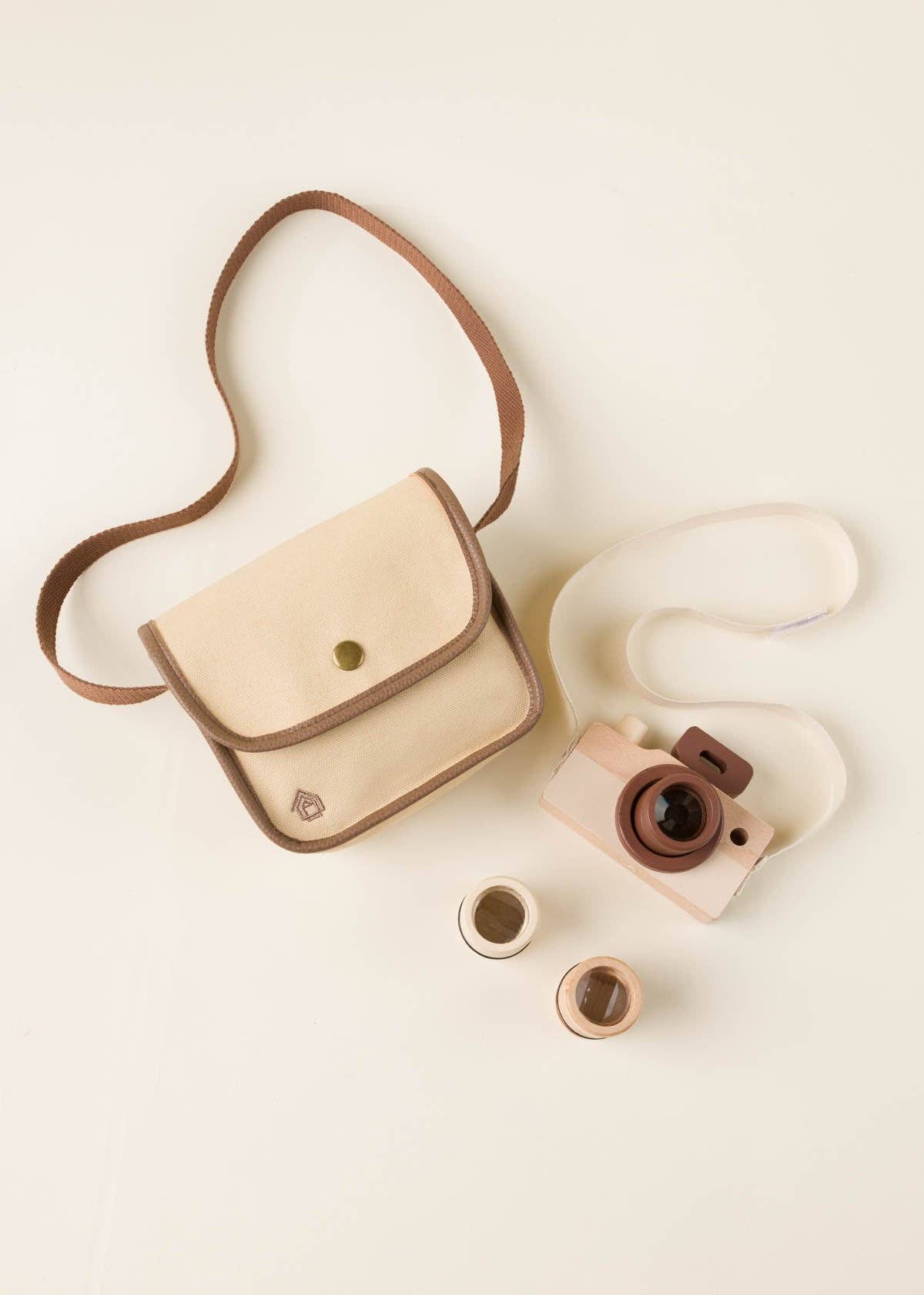 Appareil Photo en Bois avec Sac - Jouet Éducatif  Coco Village Appareil Photo en Bois avec Sac - Jouet Éducatif myplayground