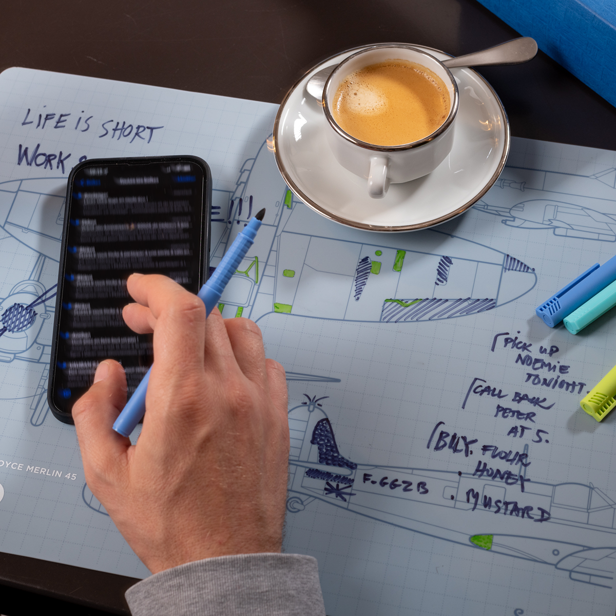 SUPER DAD GRAFFITI MAT    SuperPetit SUPER DAD GRAFFITI MAT   myplayground