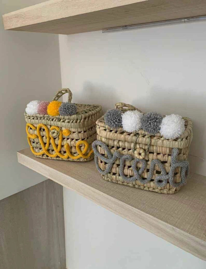Coffre à Jouets Personnalisé - Boîte à Jouets à Pompons - Wholesale - Mikwi  Mikwi Coffre à Jouets Personnalisé - Boîte à Jouets à Pompons - Wholesale - Mikwi myplayground