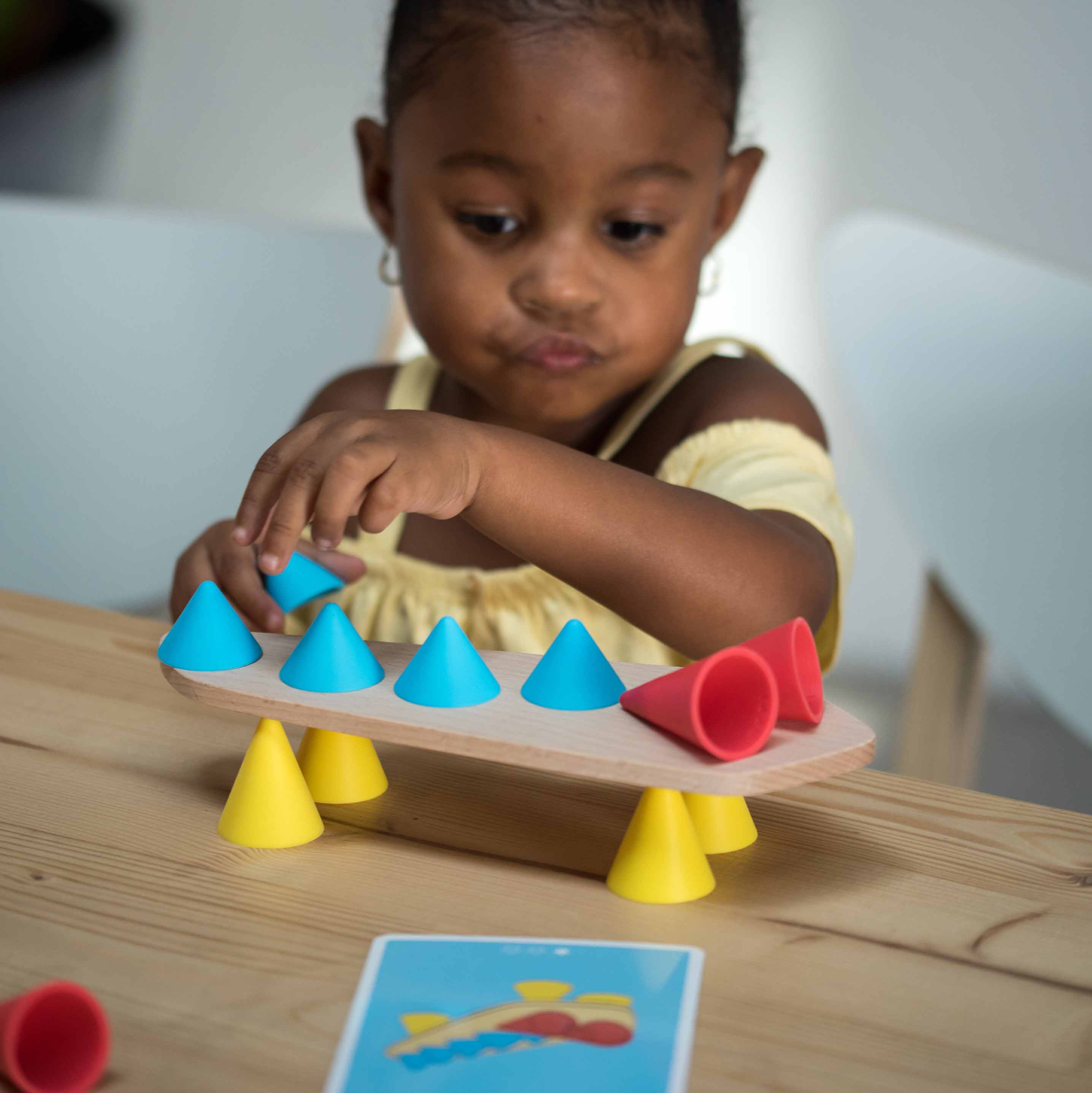 Piks Creative Cards - Pour jouet éducatif de construction  OPPI Piks Creative Cards - Pour jouet éducatif de construction myplayground
