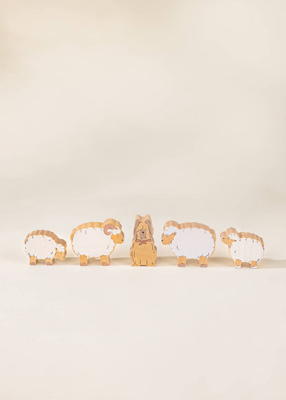 Set de 5 animaux de berger sur assiette en bois