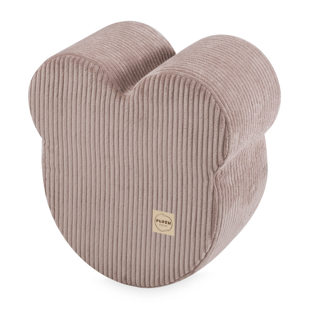 Forme : tête d’ourson avec oreilles en relief