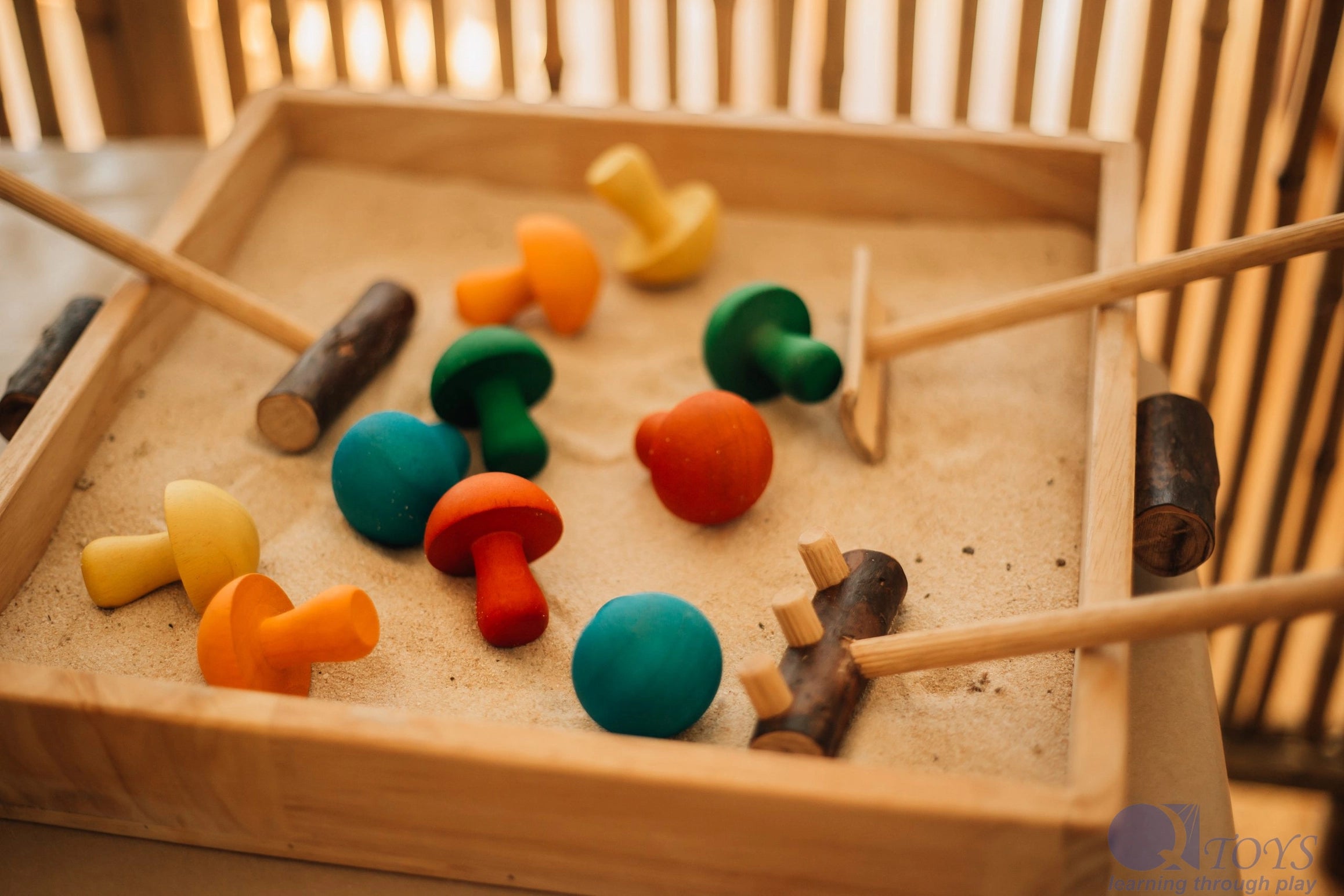 Bac à Sable et Set de Jeu - Jeu créatif  QToys USA Bac à Sable et Set de Jeu - Jeu créatif myplayground