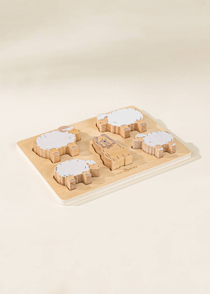 Set de 5 animaux de berger sur assiette en bois