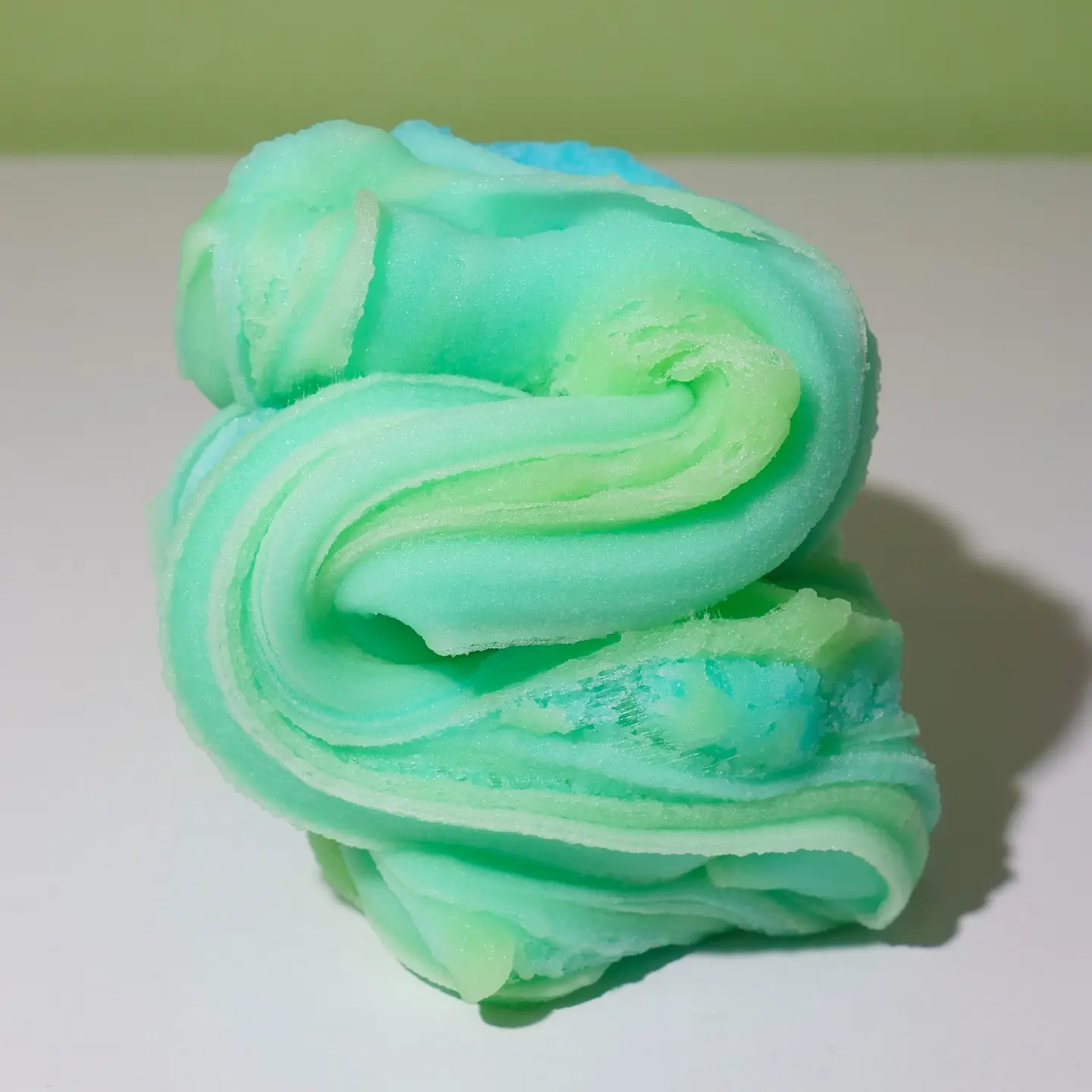 Jouet de Slime en Forme de Vers Gélifiés Aigres - Sonria Slime LLC  Sonria Slime LLC Jouet de Slime en Forme de Vers Gélifiés Aigres - Sonria Slime LLC myplayground