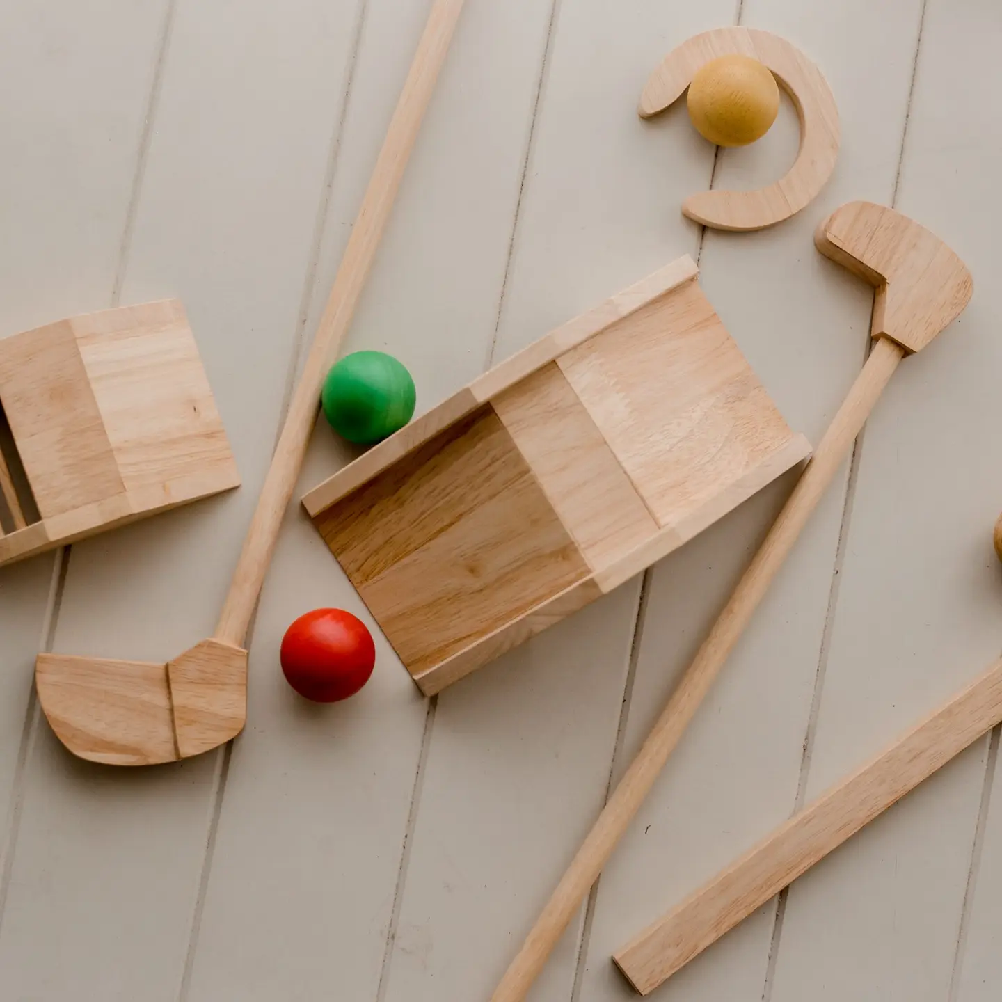 kit de minigolf - motricité, bois naturel, 3 ans+ - qtoys Jeux d'éveil QToys USA kit de minigolf - motricité, bois naturel, 3Kit de Mini-Golf en Bois pour Enfants dès 3 Ans - Qtoys | Jouet Montessori Durable ans+ - qtoys myplayground