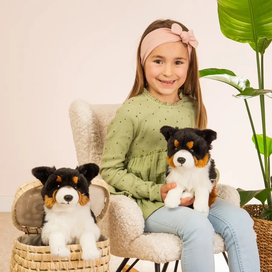 Border Collie tricolore assis 30 cm - peluche - peluche - Teddy Hermann Jeux d'éveil Teddy Hermann Border Collie tricolore assis 30 cm - peluche - peluche - Teddy Hermann myplayground