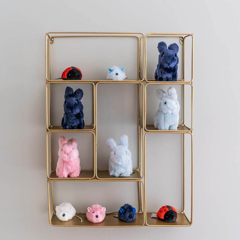 Ma peluche Lapin Léon - La Pelucherie  La Pelucherie  myplayground