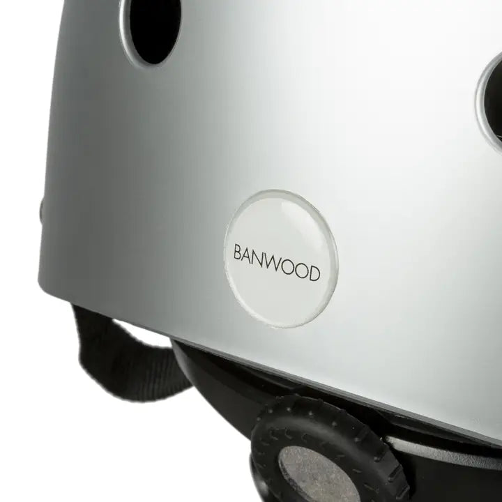 Casque vélo enfant classique Chrome mat - sécurité et confort, ajustable 3 à 6 ans - Banwood  Banwood Casque vélo enfant classique Chrome mat - sécurité et confort, ajustable 3 à 6 ans - Banwood myplayground
