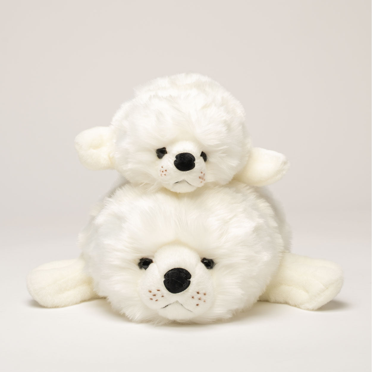 Ma peluche Phoque Arsène - La Pelucherie  La Pelucherie  myplayground